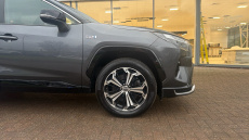 Toyota RAV4 2.5 PHEV Dynamic 5dr CVT Estate
